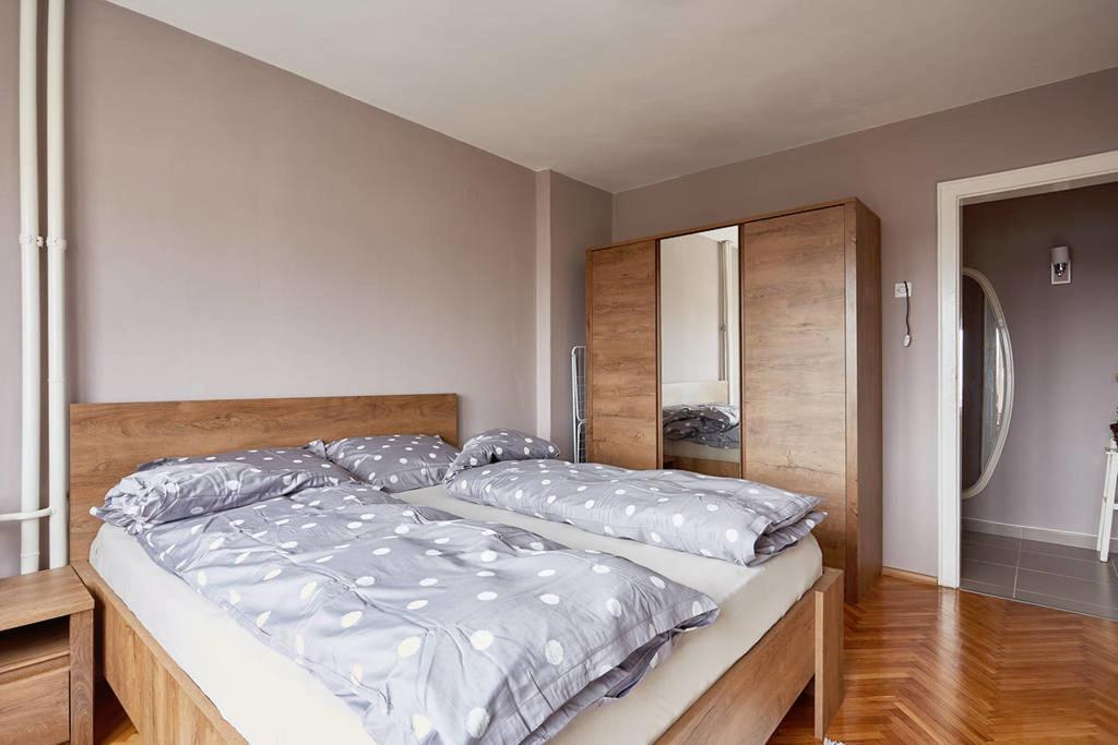 Spacious Modern Apartment In Peaceful Neighborhood Skopje Ngoại thất bức ảnh
